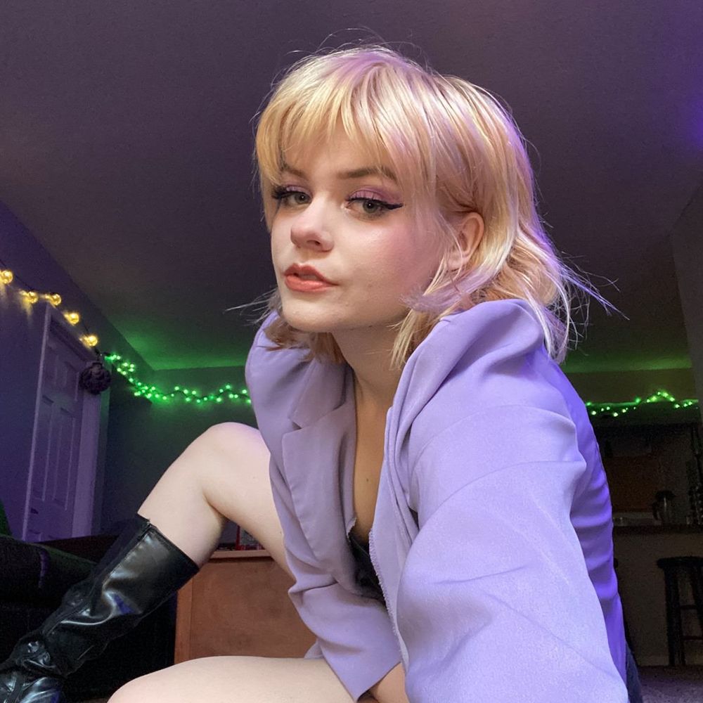 Meet your Posher, Brooke